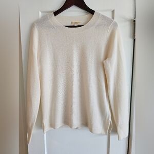 EUC J.Crew cashmere crewneck sweater in winter white, size M